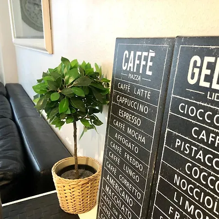 Scandinavian 1br Art Deco Heard Helsinki