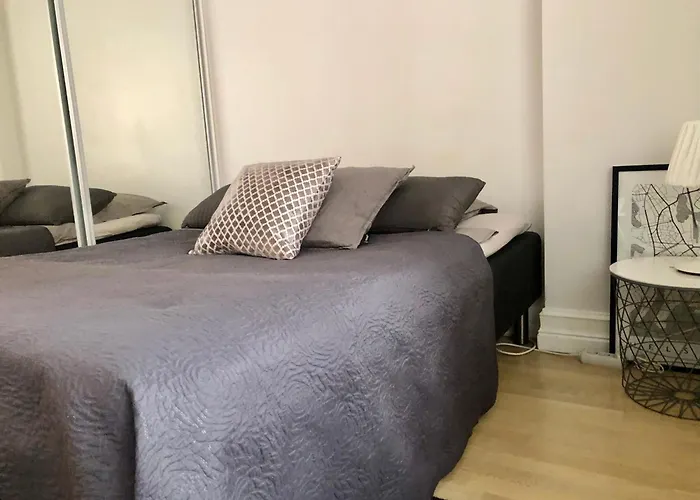 Scandinavian 1br Art Deco Heard アパート ヘルシンキ