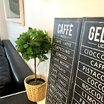 Scandinavian 1br Art Deco Heard Helsinki