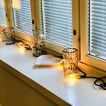Scandinavian 1br Art Deco Heard Appartamento *